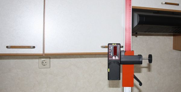 DECTO Empfänger für rote Punkt-/ Linienlaser, mit Halter