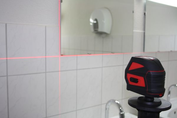 Kreuzlinienlaser NCL-2