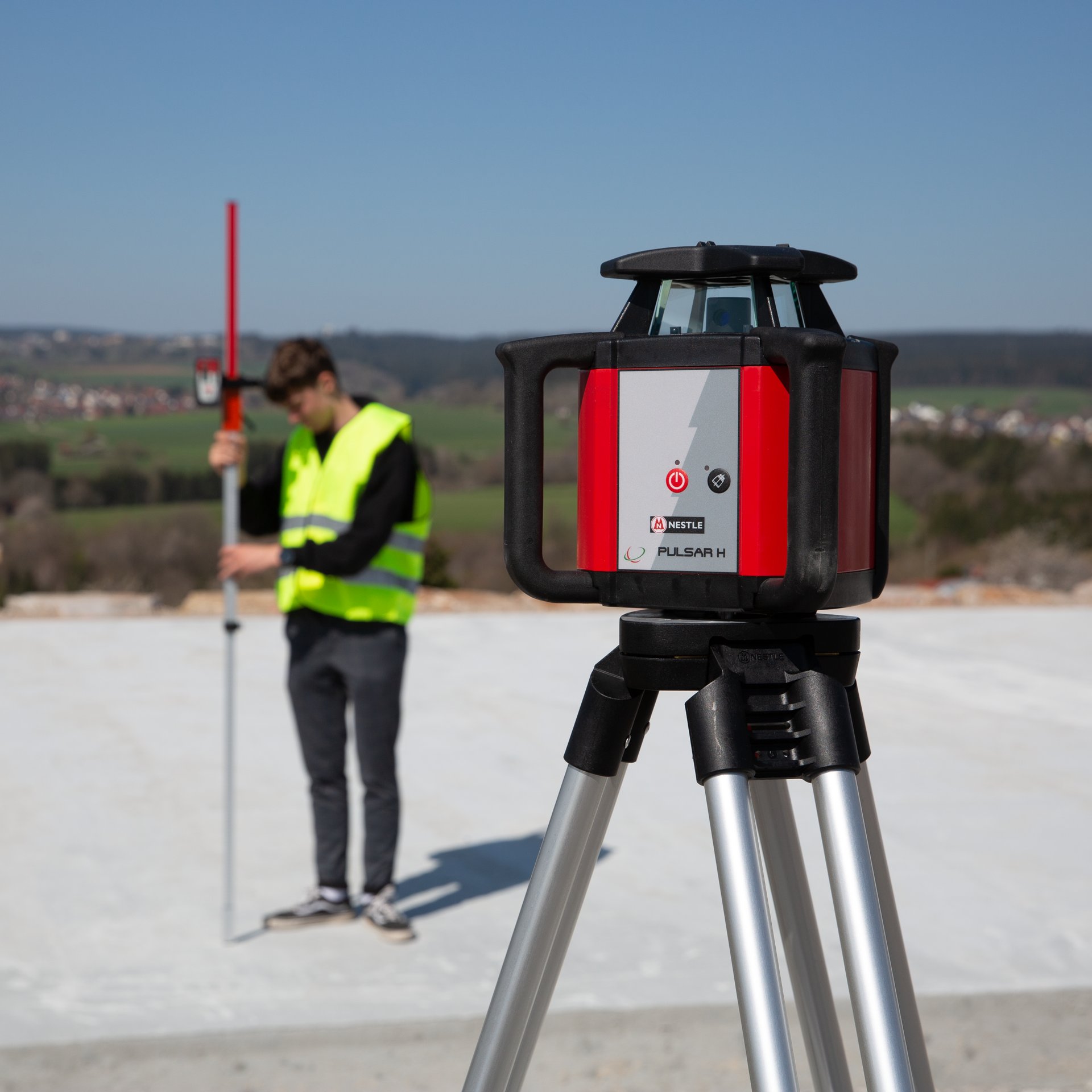 PULSAR H+ Horizontallaser, vollautomatisch