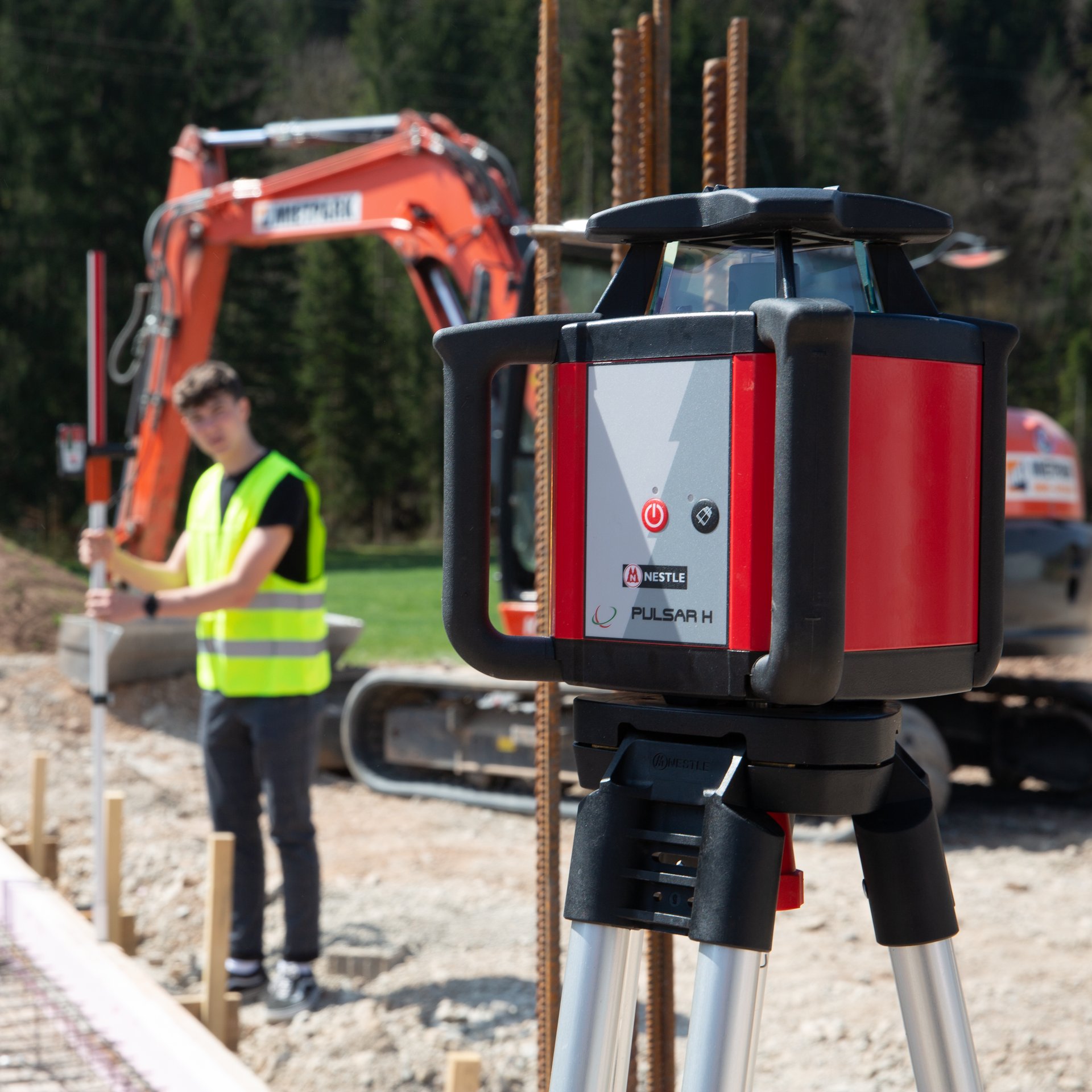 PULSAR H+ Horizontallaser, vollautomatisch